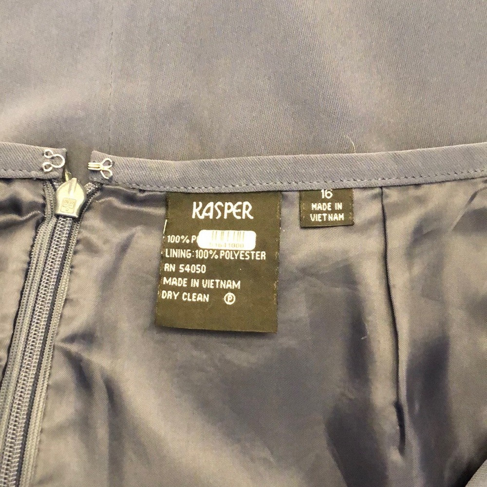 Kasper Suit - image 3